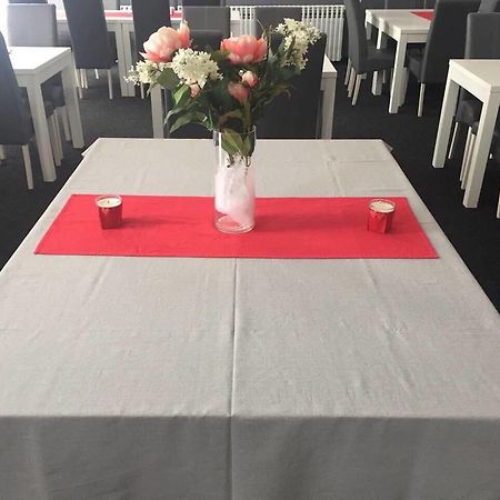 סלאבונסקי ברוד Hostel Levicki מראה חיצוני תמונה