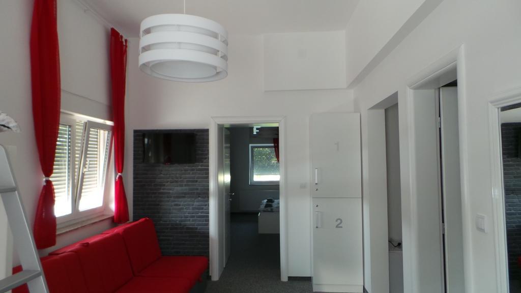 סלאבונסקי ברוד Hostel Levicki חדר תמונה