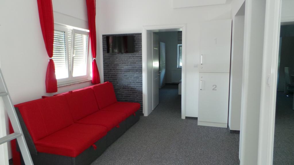 סלאבונסקי ברוד Hostel Levicki חדר תמונה
