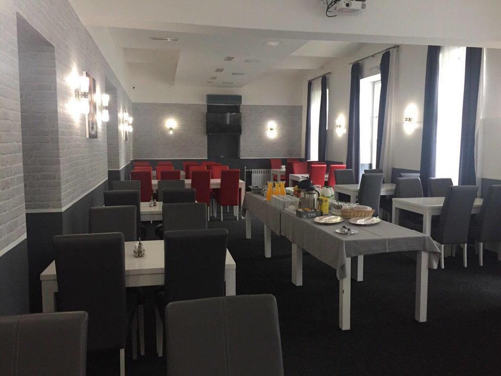 סלאבונסקי ברוד Hostel Levicki מראה חיצוני תמונה