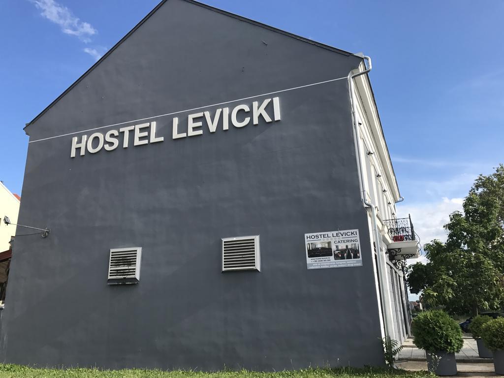 סלאבונסקי ברוד Hostel Levicki מראה חיצוני תמונה